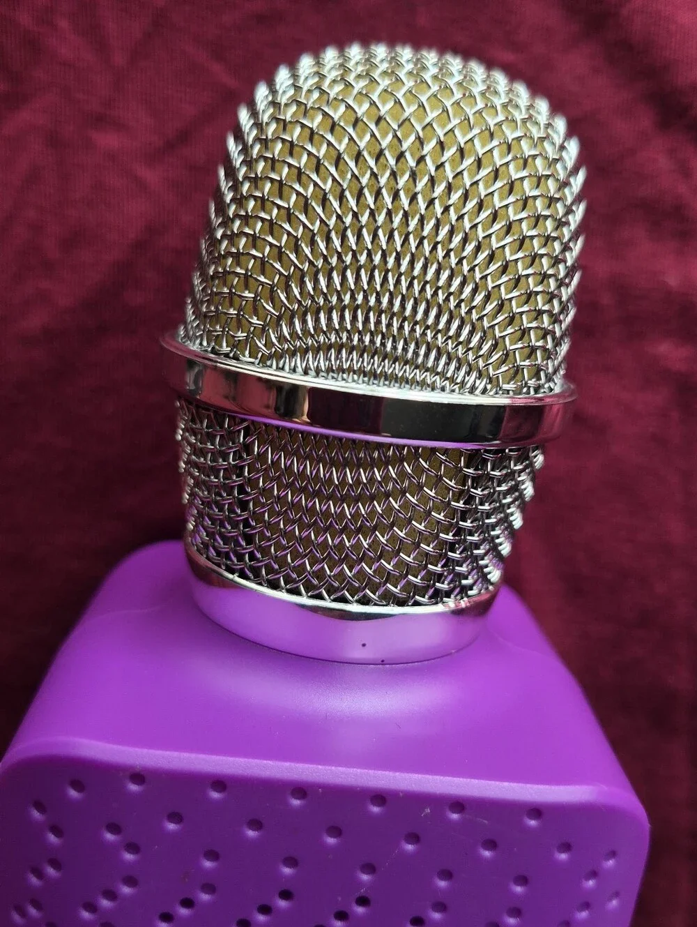 Kidz Bop Bluetooth Karaoke Microphone Purple Move2Play Like NEW